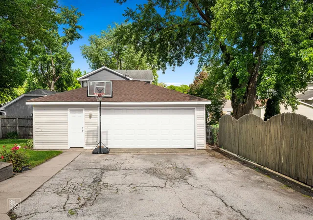 30th image of 511 S Highland Ave, Lombard, IL 60148 | MLS# 12668629