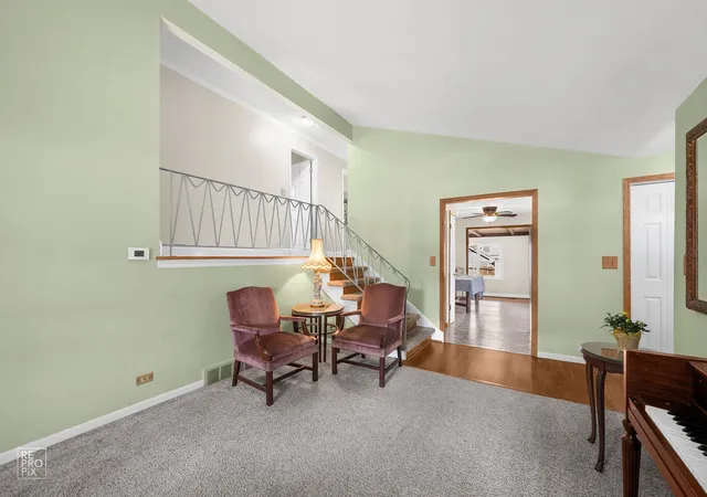 3rd image of 511 S Highland Ave, Lombard, IL 60148 | MLS# 12668629
