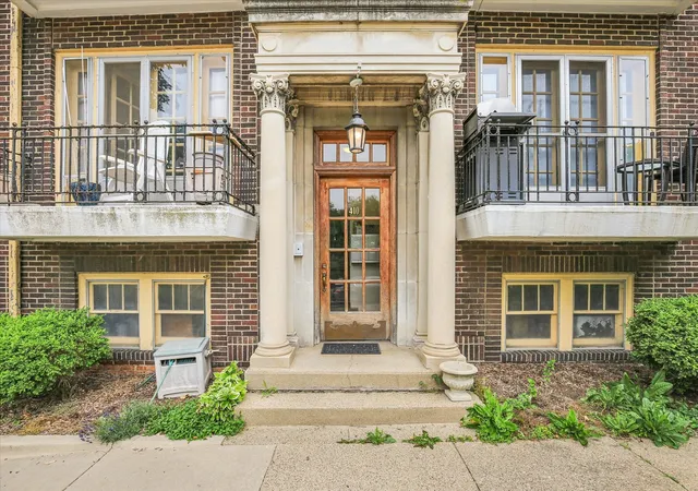 Homes for sale in Champaign, IL | 410 N Prairie St #14, Champaign, IL 61820 | MLS# 12668668