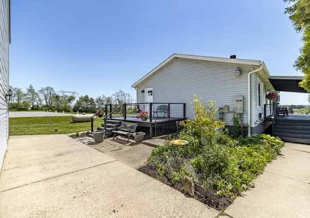 3rd image of 16321 Colorado St, Hebron, IN 46341 | MLS# 12668677