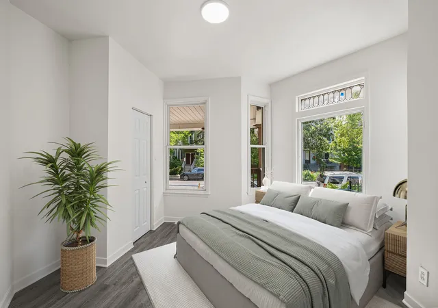 Homes for sale in Chicago, IL | 2622 N Central Park Ave, Chicago, IL 60647 | MLS# 12668705