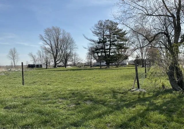 3rd image of 8809 E 3100 North Rd, Potomac, IL 61865 | MLS# 12668820