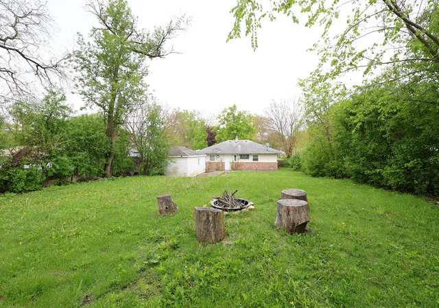 Photo 3 of Single family home for sale at 366 Blackhawk Dr, Park Forest, IL 60466 | MLS# 12668916 | Listing updated on 2026-08-28