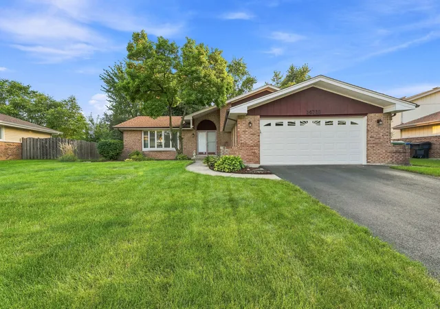 Photo 1 of Single family home for sale at 14712 S Arboretum Dr, Homer Glen, IL 60491 | MLS# 12668986 | Listing updated on 2026-09-14