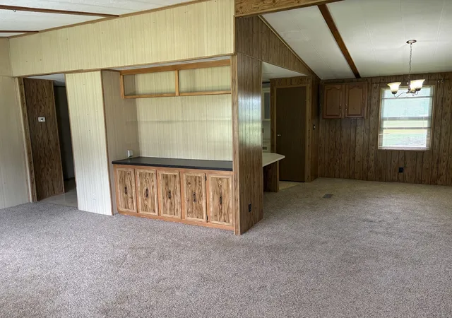 Homes for sale in Centralia, IL | 173 Greenview Rd, Centralia, IL 62801 | MLS# 12669028