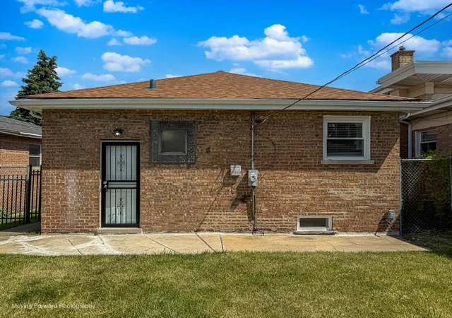 Homes for sale in Chicago, IL | 1651 E 91St St, Chicago, IL 60617 | MLS# 12669132