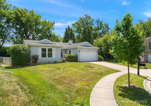Homes for sale in Schaumburg, IL | 2021 Tiffany Dr, Schaumburg, IL 60194 | MLS# 12669225
