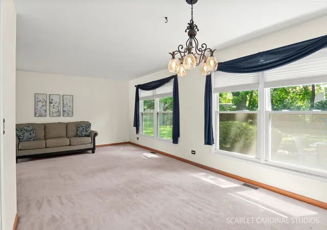 Homes for sale in Schaumburg, IL | 2021 Tiffany Dr, Schaumburg, IL 60194 | MLS# 12669225