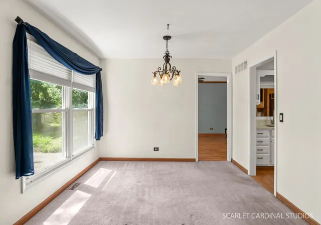 Homes for sale in Schaumburg, IL | 2021 Tiffany Dr, Schaumburg, IL 60194 | MLS# 12669225