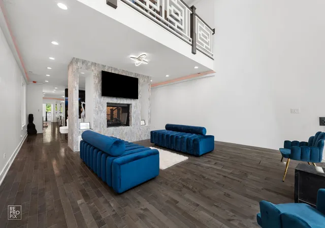 Homes for sale in Chicago, IL | 5419 S Michigan Ave, Chicago, IL 60615 | MLS# 12669297