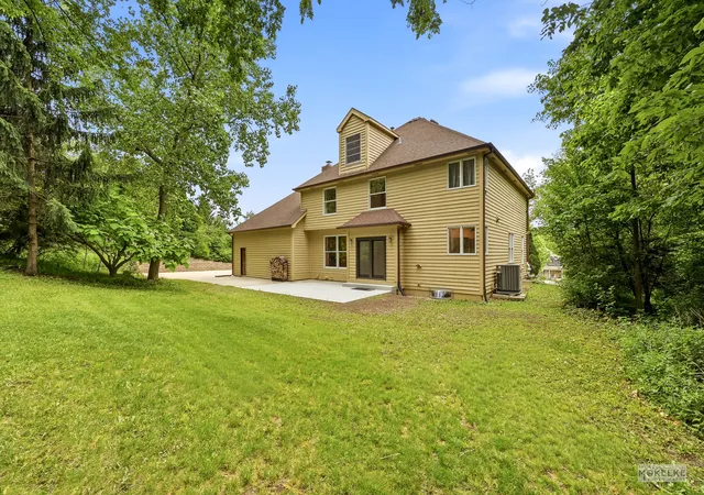 3rd image of 97 Crooked Creek Dr, Yorkville, IL 60560 | MLS# 12669324