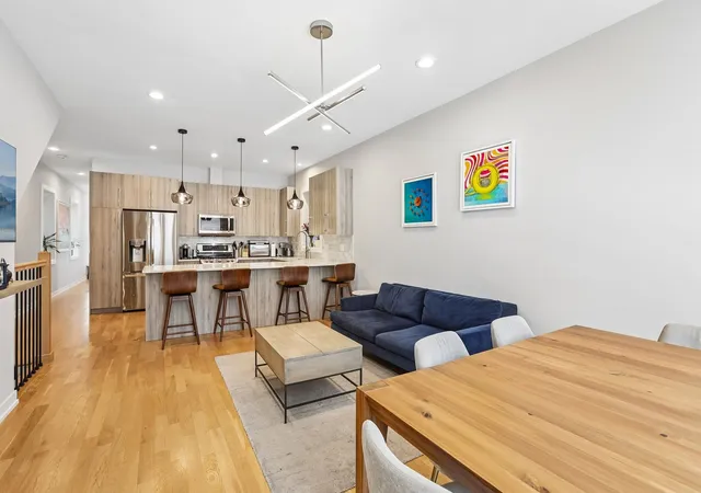 4th image of 1822 S Throop St, Chicago, IL 60608
