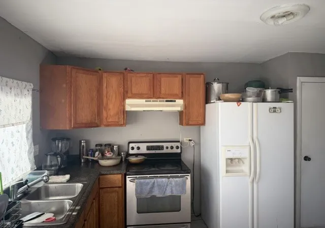 Homes for sale in Hanover Park, IL | 5504 Court C, Hanover Park, IL 60133 | MLS# 12669380