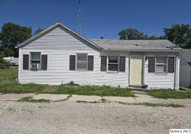 1st image of 87 E 3rd St, Dallas City, IL 62330 | MLS# 12669398