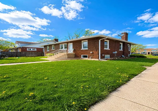 1st image of 270 W 16th St, Chicago Heights, IL 60411 | MLS# 12669523