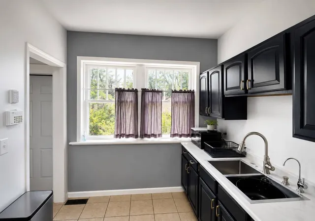 12th image of 270 W 16th St, Chicago Heights, IL 60411 | MLS# 12669523