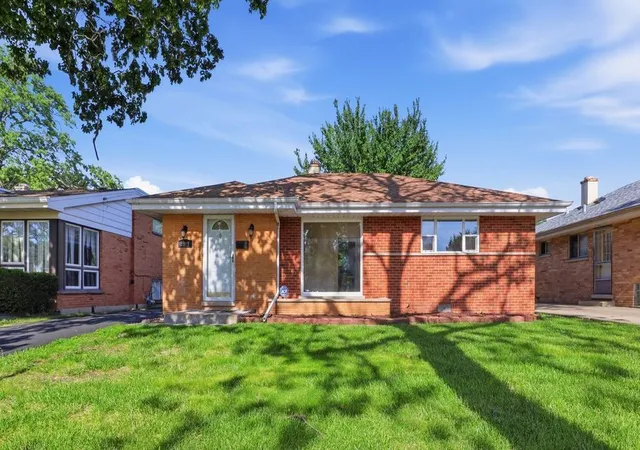 Homes for sale in Westchester, IL | 2213 Mayfair Ave, Westchester, IL 60154 | MLS# 12669723