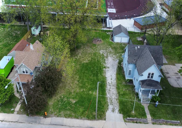 Homes for sale in Moline, IL | 1813 1815 Avenue Of The Cities Avenue, Moline, IL 61265 | MLS# 12669819