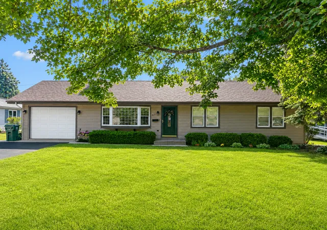 Homes for sale in Palatine, IL | 417 S Plum Grove Rd, Palatine, IL 60067 | MLS# 12669854