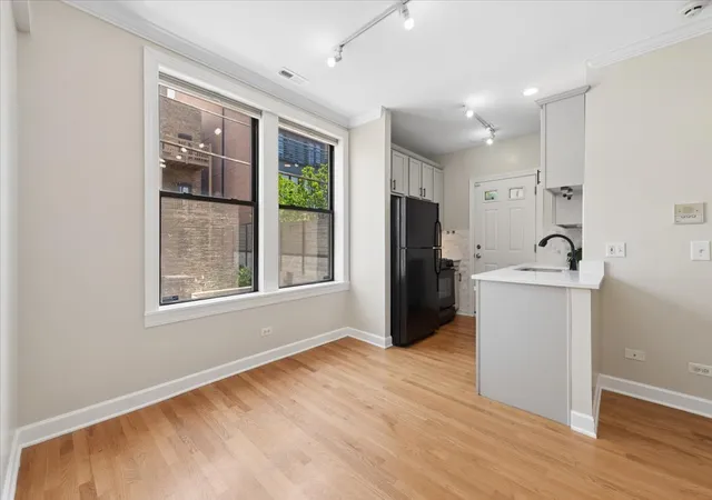 Photo 3 of Condo for sale at 741 W Cornelia Ave #N1, Chicago, IL 60657 | MLS# 12669899 | Listing updated on 2026-08-25