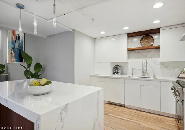 Homes for sale in Chicago, IL | 1000 W Washington Blvd #513, Chicago, IL 60607 | MLS# 12669954