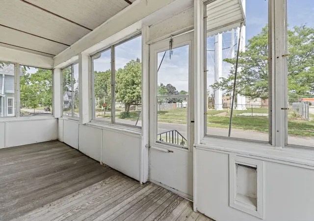Photo 4 of Single family home for sale at 1410 36th Street, Rock Island, IL 61201 | MLS# 12669955 | Listing updated on 2026-09-30