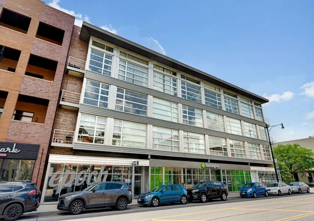 Photo 2 of Sale Pending at 1849 W North Ave #10, Chicago, IL 60622 | MLS# 12670051 | Listing updated on 2026-07-23