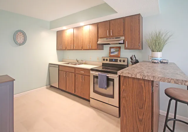 Homes for sale in Champaign, IL | 915 Laura Dr #0, Champaign, IL 61822 | MLS# 12670355