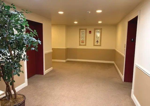 4th image of 1 Itasca Pl #403, Itasca, IL 60143 | MLS# 12670395