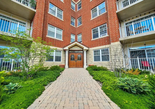 41st image of 1 Itasca Pl #403, Itasca, IL 60143 | MLS# 12670395