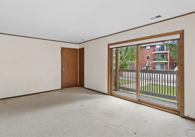 Homes for sale in Chicago Ridge, IL | 9654 Nottingham Ave #1A, Chicago Ridge, IL 60415 | MLS# 12670433
