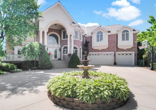 Homes for sale in Vernon Hills, IL | 151 Palmer Cir, Vernon Hills, IL 60061 | MLS# 12670462
