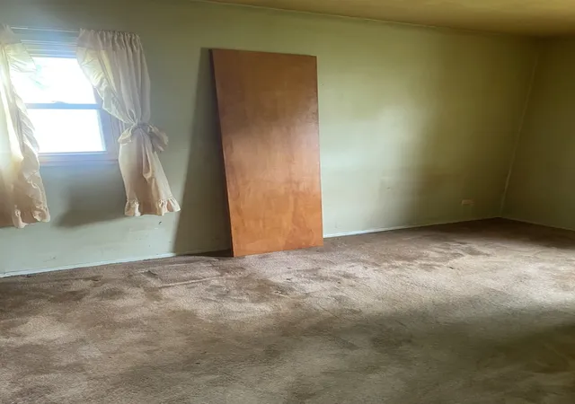 5th image of 400 E Altgeld Ave, Glendale Heights, IL 60139 | MLS# 12670534