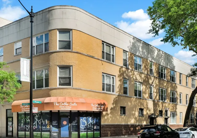 Homes for sale in Chicago, IL | 1949 N Whipple St #1, Chicago, IL 60647 | MLS# 12670578