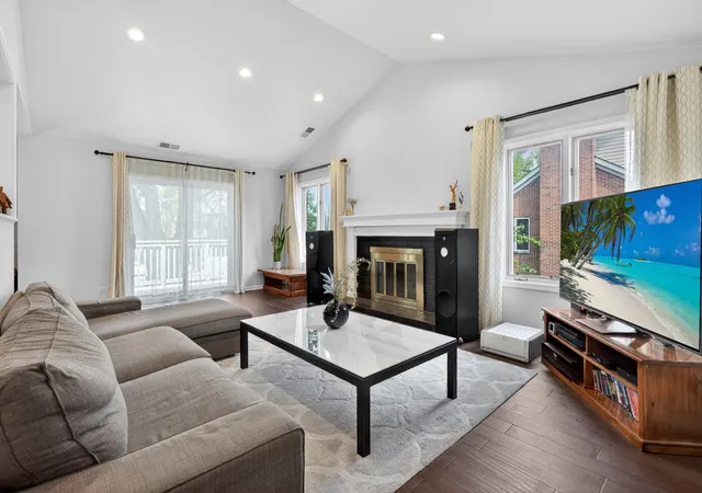Photo 2 of Condo for sale at 1608 E Clayton Ct #1608, Arlington Heights, IL 60004 | MLS# 12670679 | Listing updated on 2026-09-23