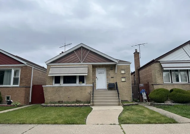 Photo 1 of Sale Pending at 7234 S Millard Ave, Chicago, IL 60629 | MLS# 12670773 | Listing updated on 2026-06-08