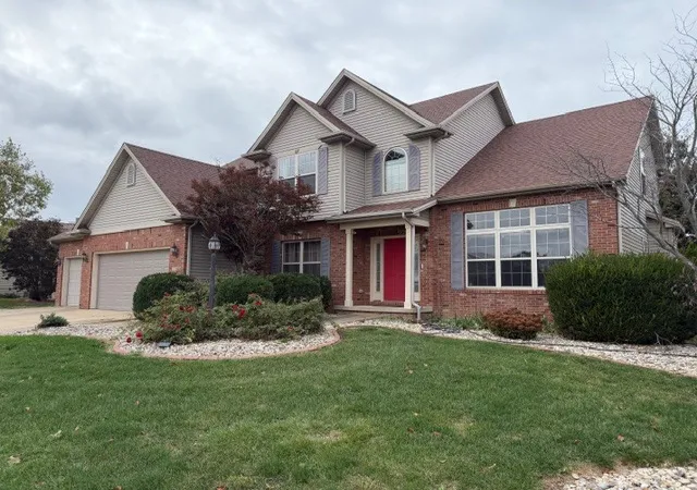 Photo 1 of Single family home for sale at 2202 Amber Ln, Urbana, IL 61802 | MLS# 12670815 | Listing updated on 2026-10-20