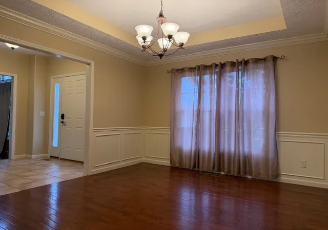 Photo 3 of Single family home for sale at 2202 Amber Ln, Urbana, IL 61802 | MLS# 12670815 | Listing updated on 2026-10-20