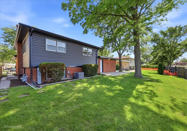 Homes for sale in Park Ridge, IL | 188 W Kathleen Dr, Park Ridge, IL 60068 | MLS# 12670820