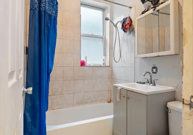 Homes for sale in Chicago, IL | 7123 S Green St, Chicago, IL 60621 | MLS# 12671049