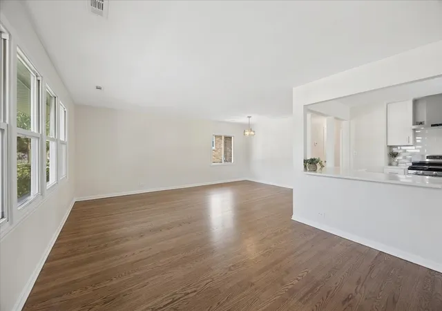 2nd image of 2410 Sunnyside Ave, Westchester, IL 60154 | MLS# 12671103