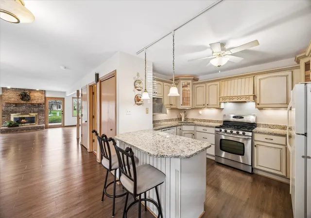 Homes for sale in Orland Park, IL | 17346 Brook Crossing Ct, Orland Park, IL 60467 | MLS# 12671244