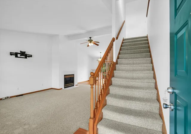 5th image of 705 Erin Dr, Champaign, IL 61822 | MLS# 12671337