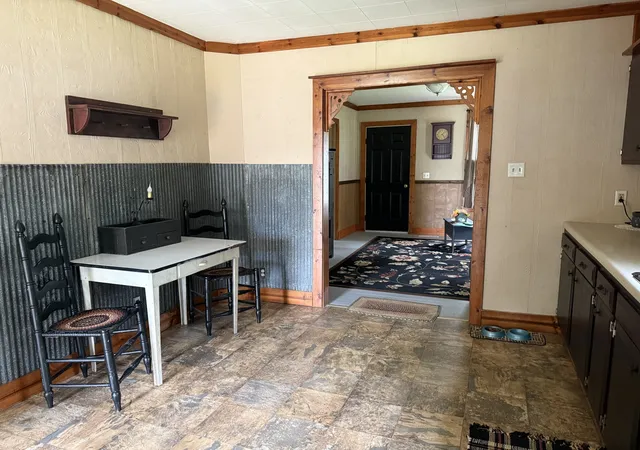 5th image of 78 Academy St, Eldorado, IL 62930 | MLS# 12671517