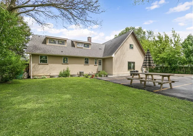 Homes for sale in Grayslake, IL | 618 Barron Blvd, Grayslake, IL 60030 | MLS# 12671556