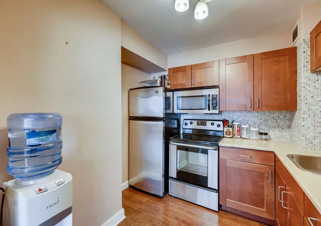 Homes for sale in Chicago, IL | 3600 N Lake Shore Dr #710, Chicago, IL 60613 | MLS# 12671566