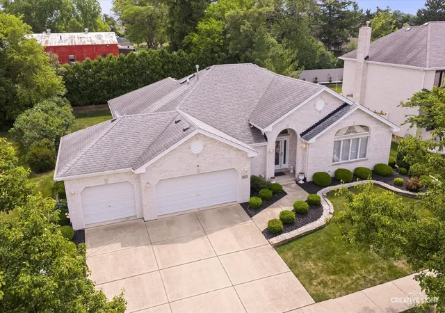 Homes for sale in Palos Park, IL | 13021 Holmes Dr, Palos Park, IL 60464 | MLS# 12671605