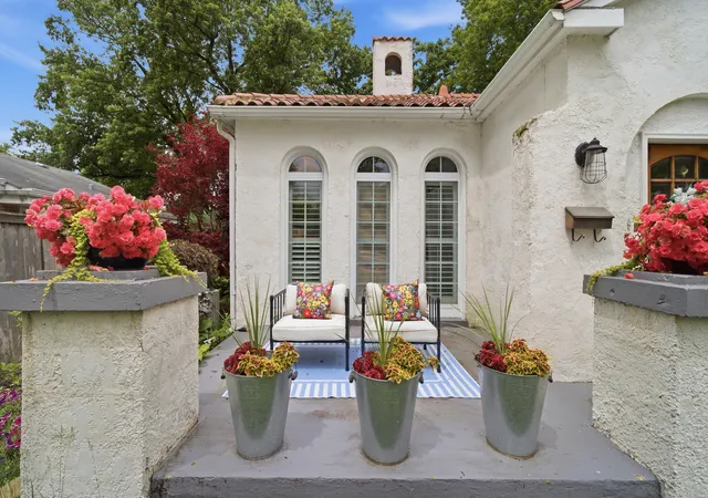 Homes for sale in Highland Park, IL | 1230 Ferndale Ave, Highland Park, IL 60035 | MLS# 12671640