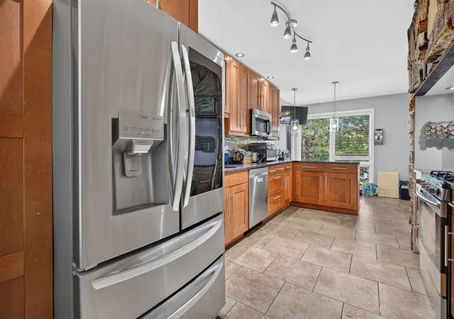 3rd image of 21000 Apollo Cir, Olympia Fields, IL 60461 | MLS# 12671891