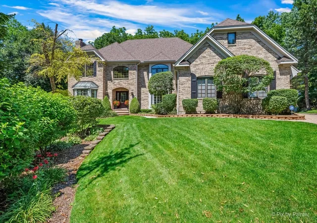 Photo 2 of Single family home for sale at 554 W Rosiland Dr N, Palatine, IL 60074 | MLS# 12671899 | Listing updated on 2026-07-30